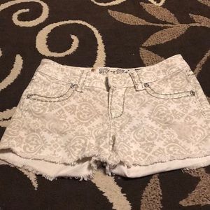 Miss me shorts